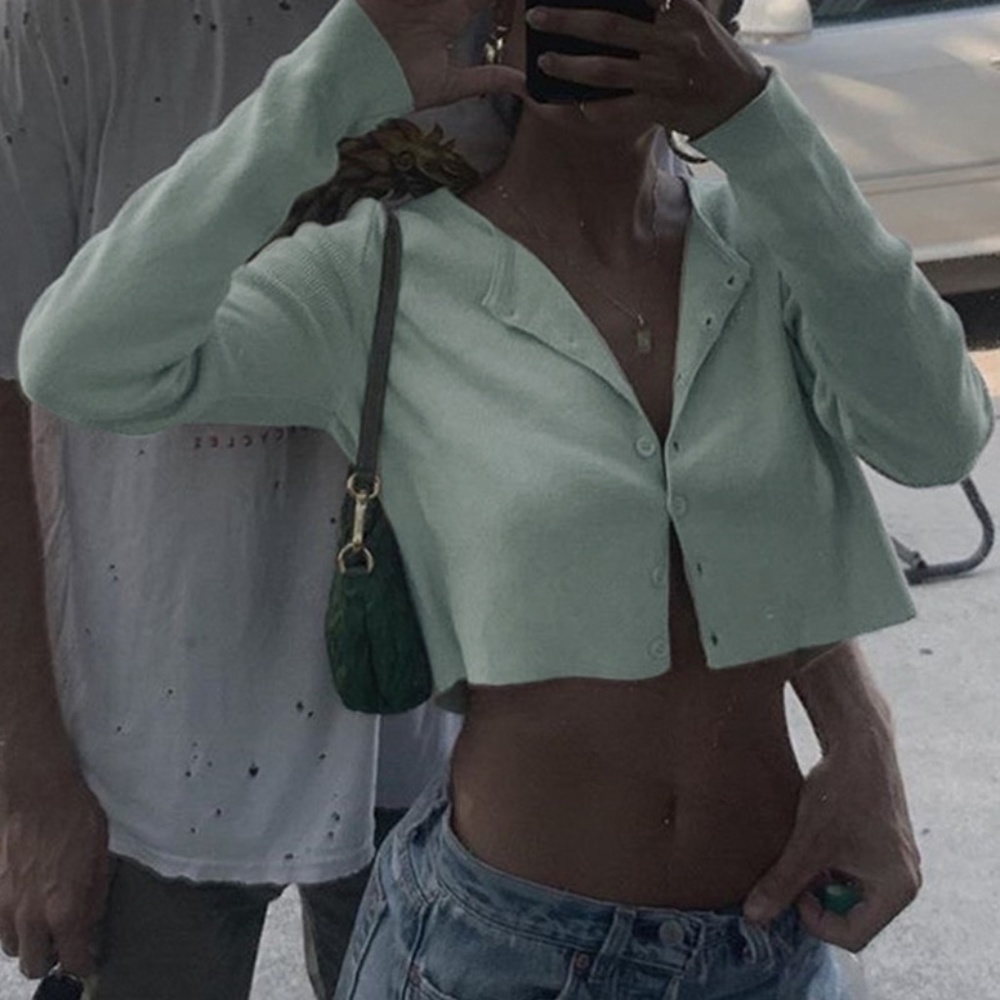 Rib Knit Buttoned Crop Top - Picture 7 of 16